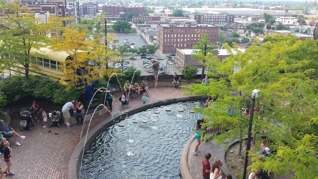 Reference photograph of city museum.