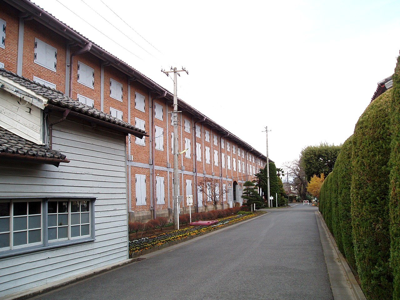 Reference photograph of tomioka silk mill.